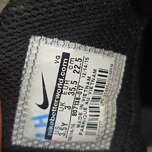 Boys Nike Hurrache Baseball Cleats Size 3.5 - Picture 7 of 7